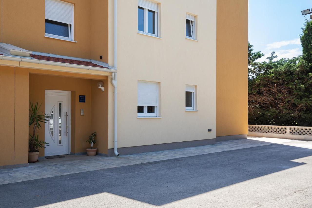 Apartments Jan&Enzo Medulin Bagian luar foto